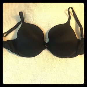 Fabulous by Victoria’s Secret Bra in Black 34DD